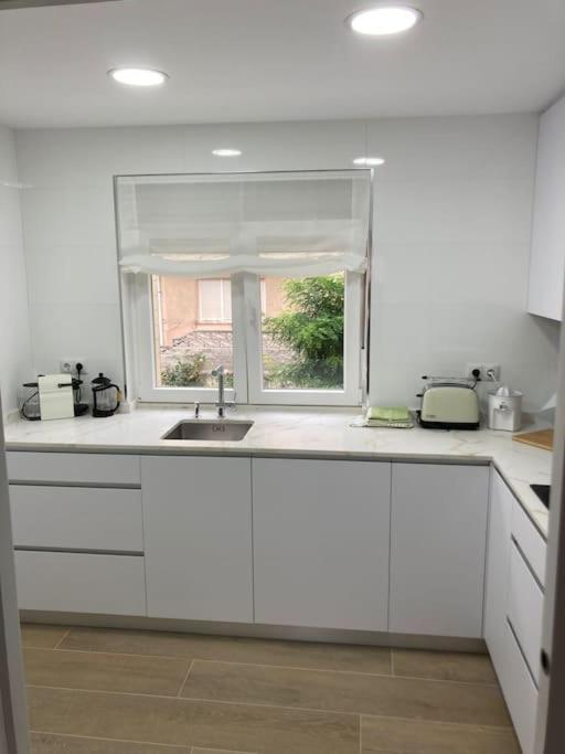 Piso Centrico Con Garaje Privado Gratis Apartamento Santander Exterior foto