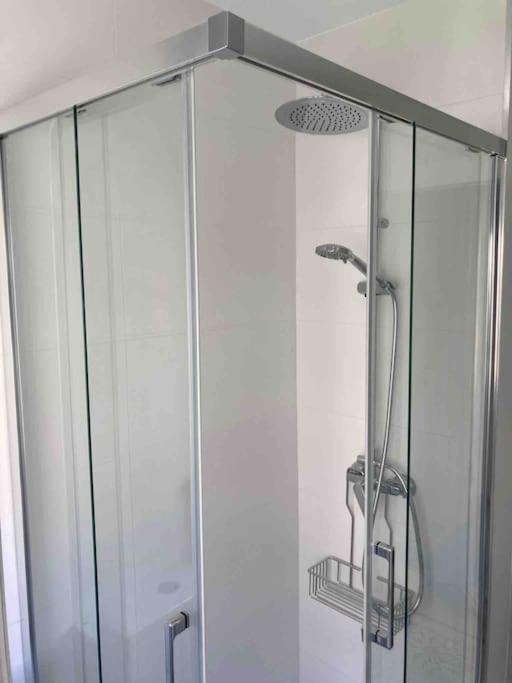 Piso Centrico Con Garaje Privado Gratis Apartamento Santander Exterior foto