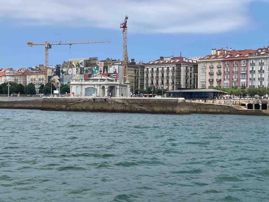 Piso Centrico Con Garaje Privado Gratis Apartamento Santander Exterior foto