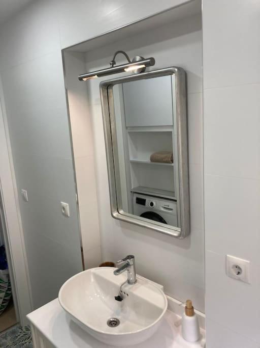 Piso Centrico Con Garaje Privado Gratis Apartamento Santander Exterior foto