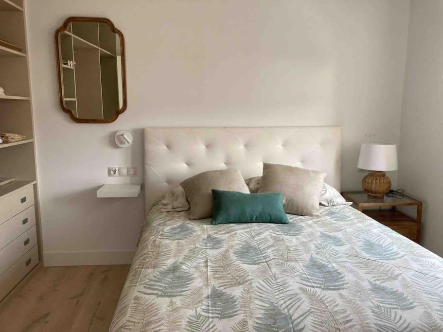 Piso Centrico Con Garaje Privado Gratis Apartamento Santander Exterior foto